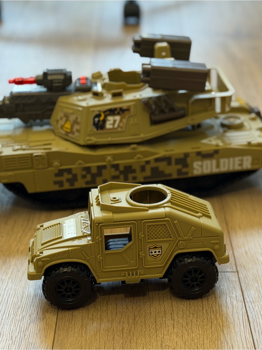 Kids Military Toy Vehicle Set - Olive Green Soldier Truck